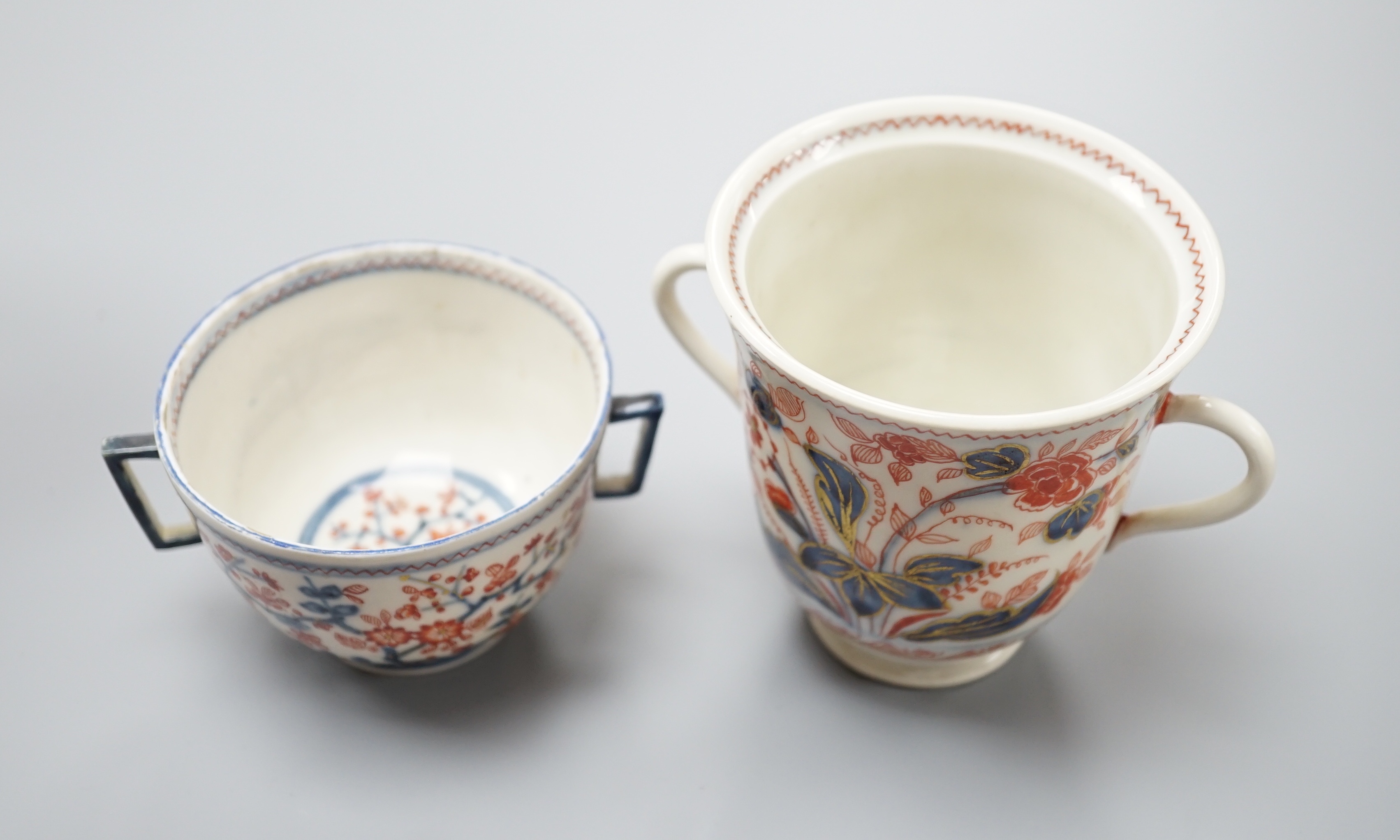 2 Japanese Arita 2 handled cups, Edo period, tallest 9cms high.